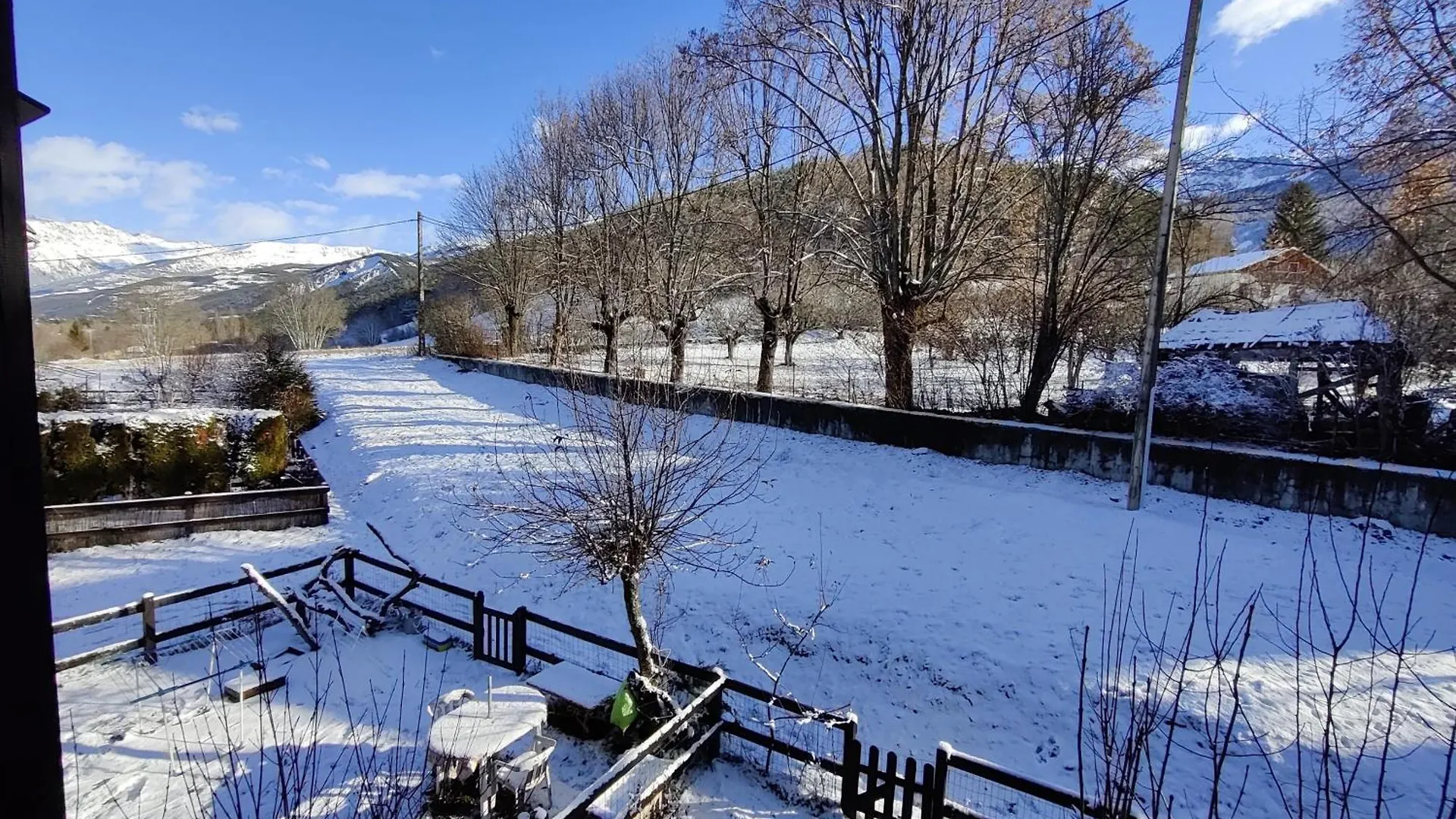Studio Chaleureux A Barcelonnette Avec Balcon Et Vue Montagne